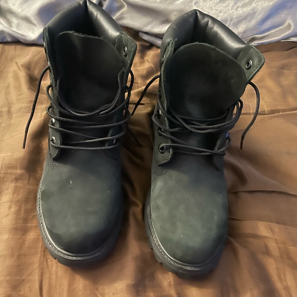 Black Timberland 6” Boots | Women’s Size 7 | Lug Sole